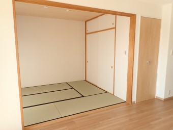 襖張替え PA130051